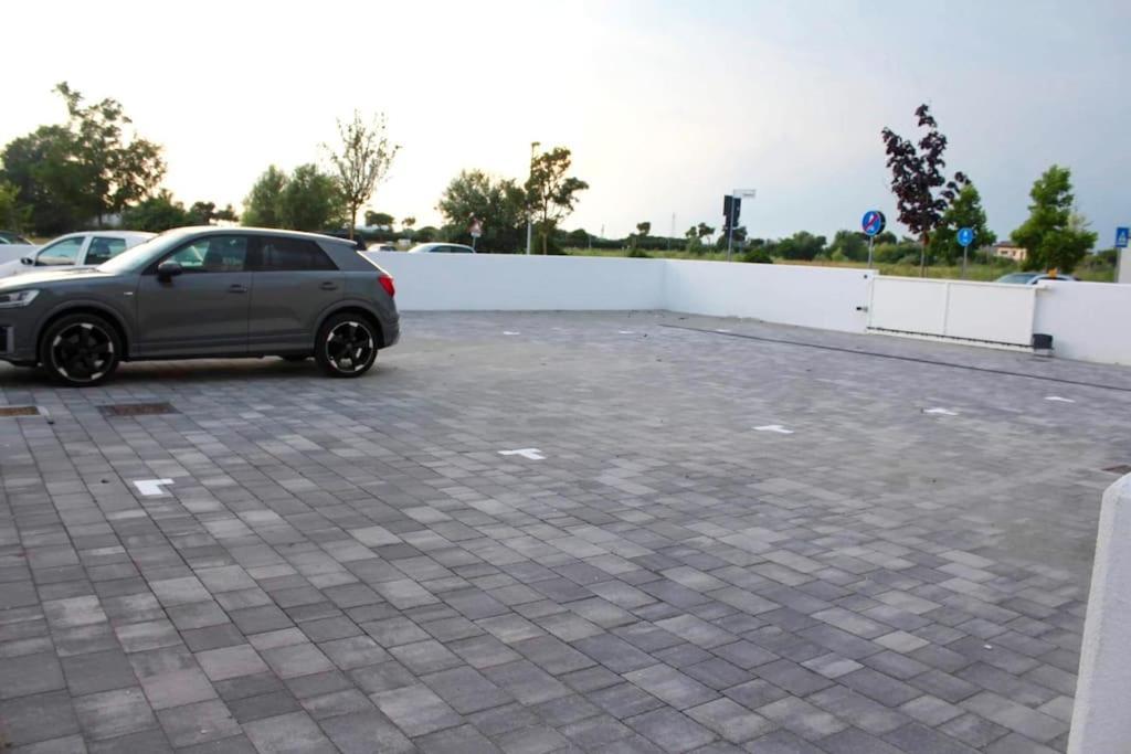 West Beach 2 Jesolo Exterior foto